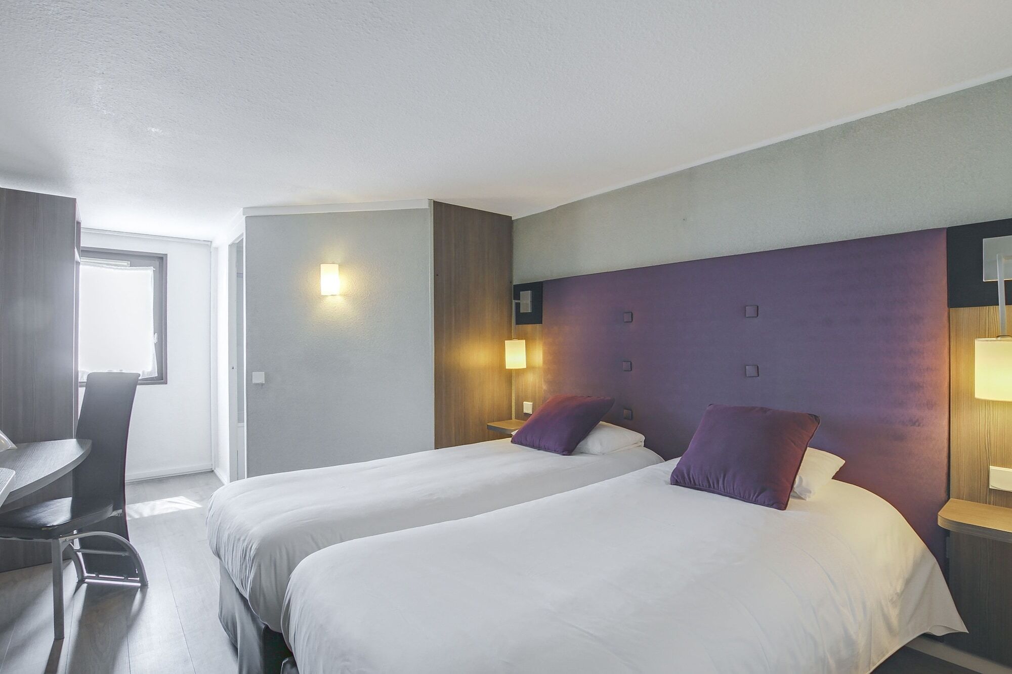 Brit Hotel Reims La Neuvillette Exterior foto